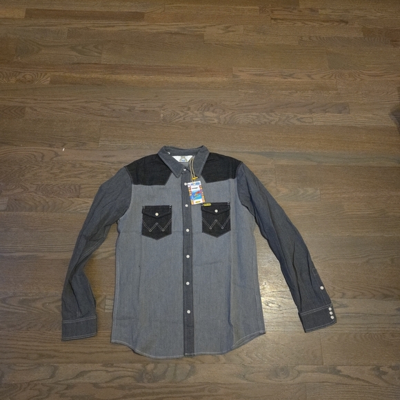 Wrangler X Peter Max Black Casual Button Down Shirt - Picture 1 of 5